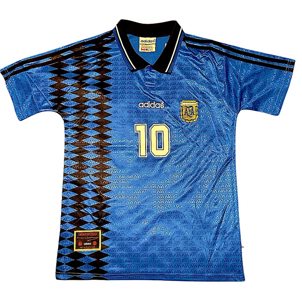1994 retro Argentina away kit. Diego Maradona soccer football jersey. NWT